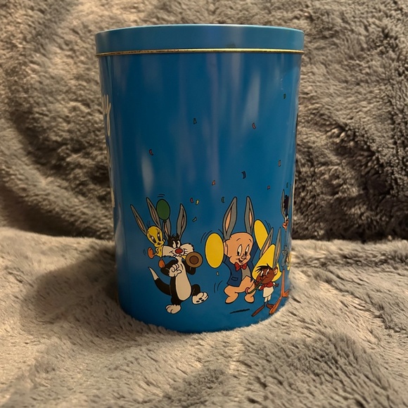 Vintage 1989 Brach's Happy Birthday Bugs Bunny Tin 50th Anniversary Advertising - Picture 3 of 7